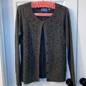 Simply Vera Vera Wang Gray Glittery floral cardigan size small